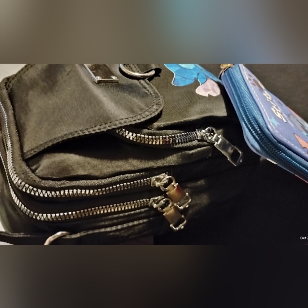 Stitch Bag&Wallet+MORE BUNDLE READ DESCRIPTION* - Picture 2 of 8